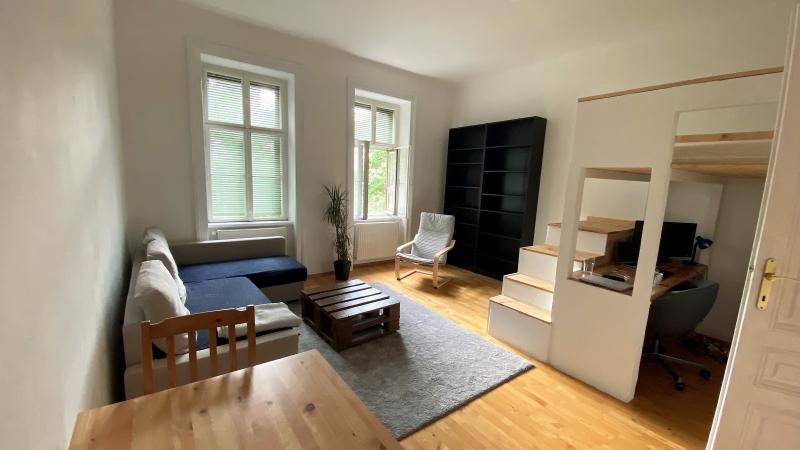 Singlehit in attraktiver Lage mit Dachterrasse!