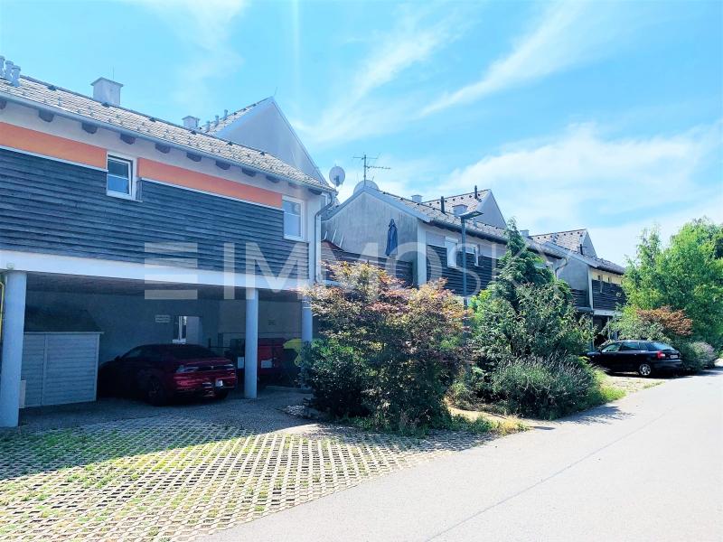 Wohnjuwel für ZWEI in Ruhelage mit Terrasse und Parkplatz!