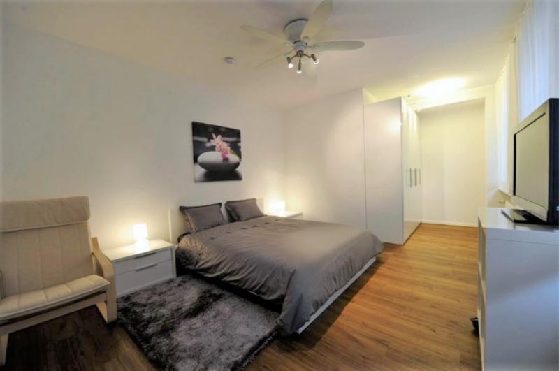 Gemütliches Schlafzimmer  - 2.5 pièces Appartement meublé a Basel