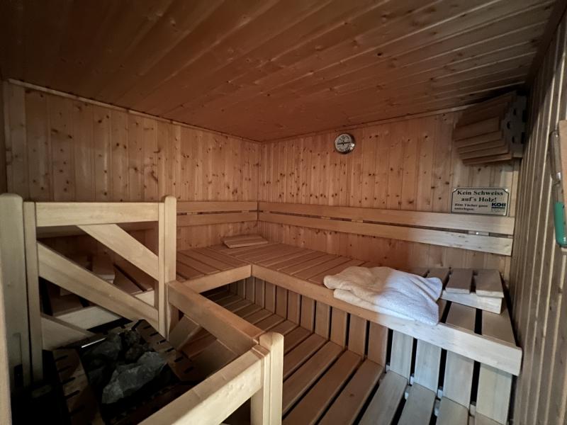 Sauna mit Dusche  - 