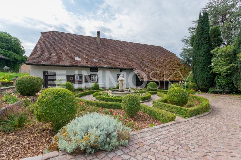 Wenn Sie etwas Spezielles suchen - 6.5 Zimmer Landhaus in Tennwil