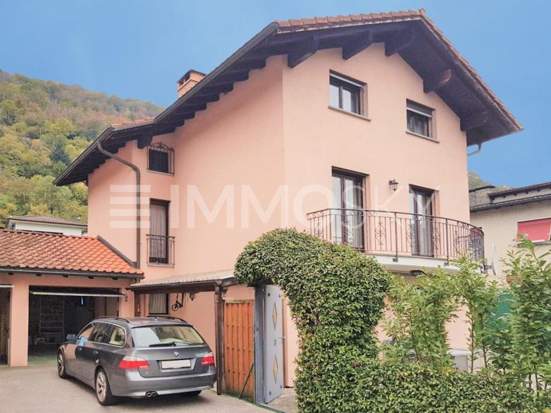 Facciata luminosa - 7.5 stanze Casa a Sementina