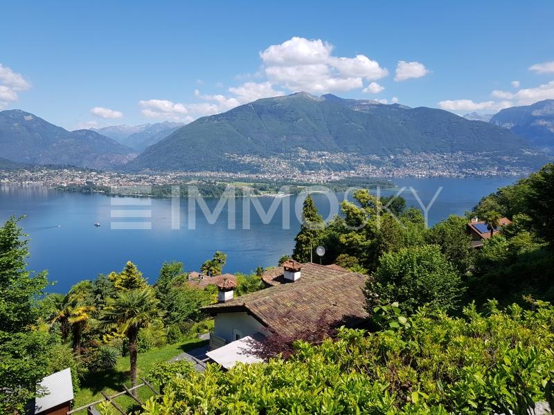 Magnifica vista su Locarno bay - Land in Gerra (Gambarogno)