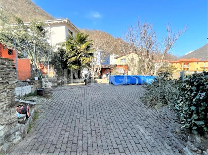 Facile messa in cantiere - Terreno a Mezzovico