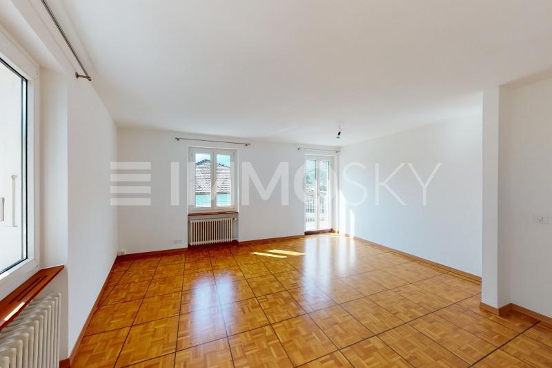 Ampia zona living - 2.5 Zimmer Etagenwohnung in Biasca