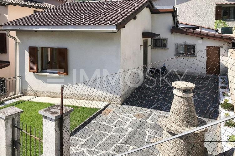 Un piccolo paradiso - 2 stanze Casa a Piandera Paese