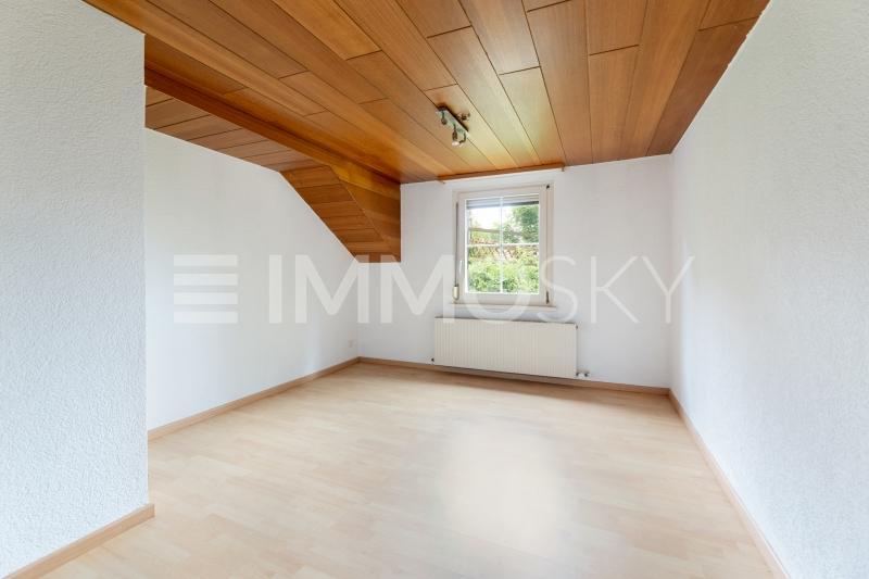 Gemütliches Schlafzimmer - 11.5 Zimmer Mehrfamilienhaus in Altstätten