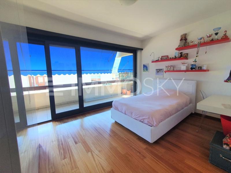Camera da letto  - 5.5  stanze Appartamento a Lugano