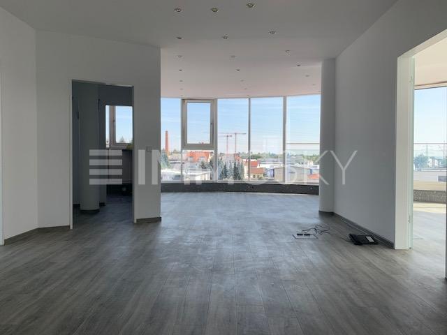 Eingangsbereich Penthouse-Büro - 