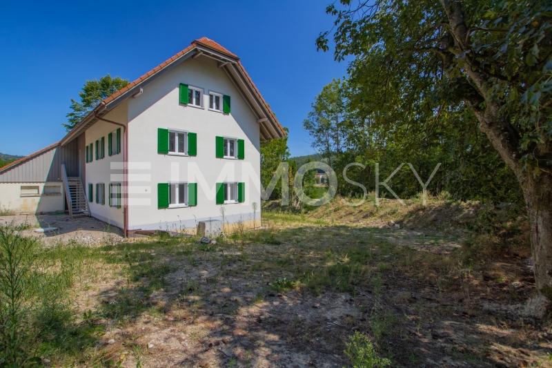 Ein Traum im Grünen - 9 pièces Maison a Oftringen