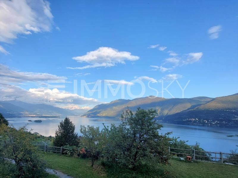 Vista delle isole - Terreno a Brissago