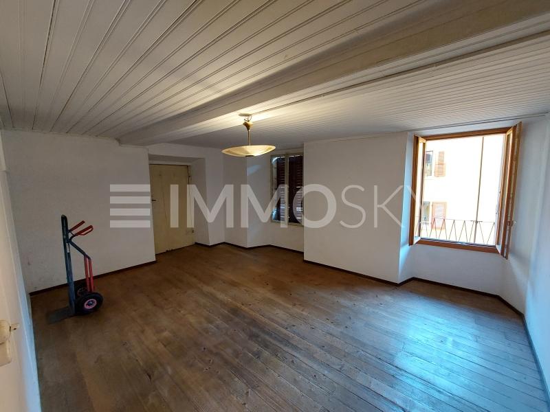Camera soleggiata - 9.5 stanze Casa unifamiliare a Giornico