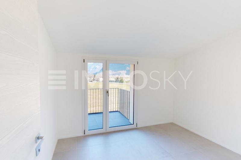 Stanza con balcone - 3.5 pièces Appartement a Iragna