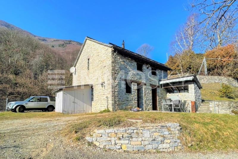 Raggiungibile tutto l'anno - 4.5 Zimmer Rustico in Castel San Pietro