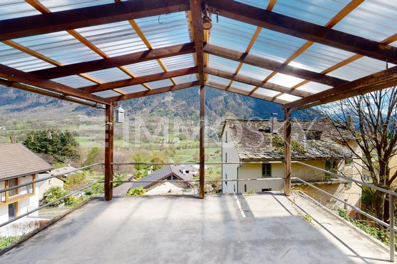 Terrazza e paesaggio - 12 stanze Casa unifamiliare a Acquarossa