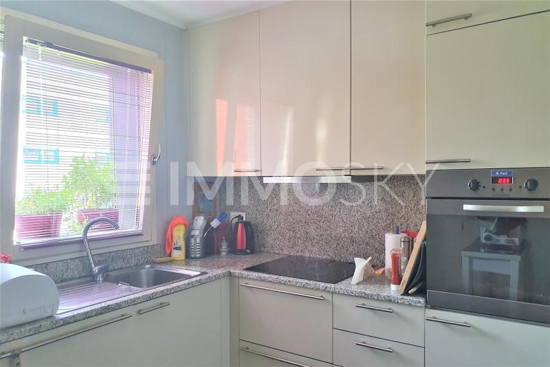 Cucina separata - 4.5 stanze Appartamento a Pregassona