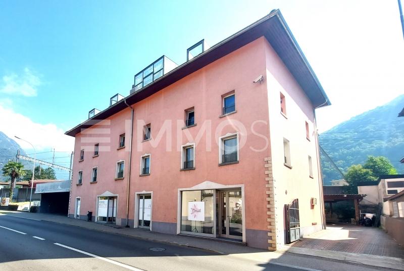 Un interessante investimento - 5 flats Commercial and residential building in Arbedo