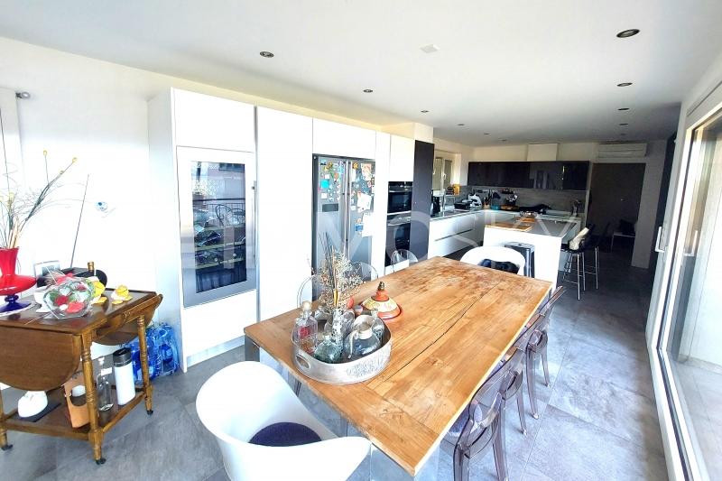 Soleggiata cucina - 7.5 stanze Casa unifamiliare a Vacallo
