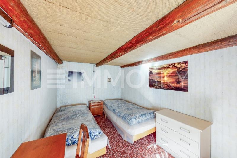 Stanza piano superiore - 4.5 Zimmer Rustico in Comologno