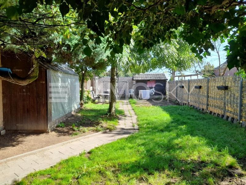Zugang Garten - 