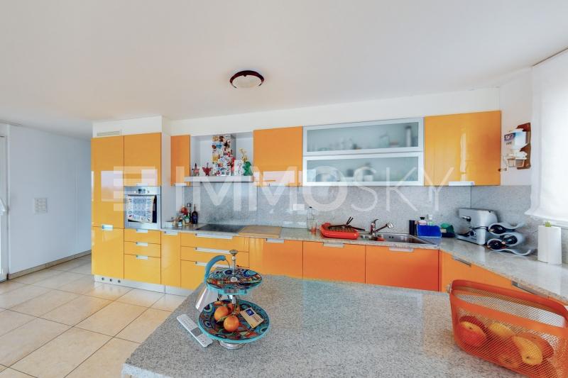 Cucina moderna e completa - 4.5 Zimmer Wohnung in Sementina