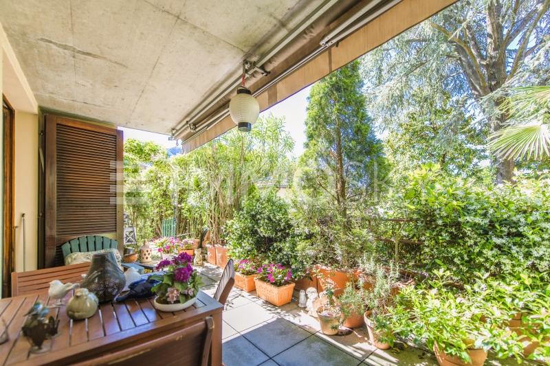 Ampia terrazza coperta - 4.5 pièces Appartement a Gentilino