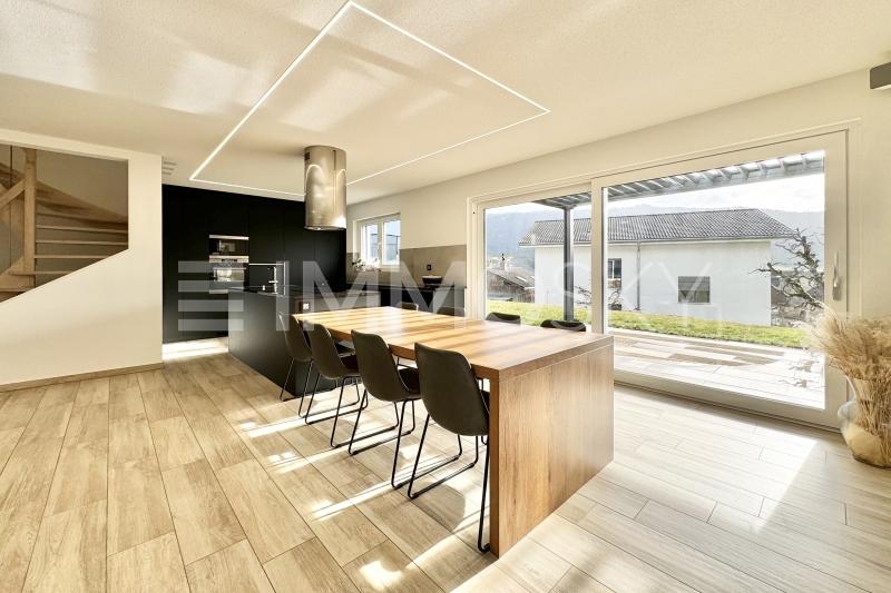Cuisine moderne - 5.5 pièces Villa a Loveresse