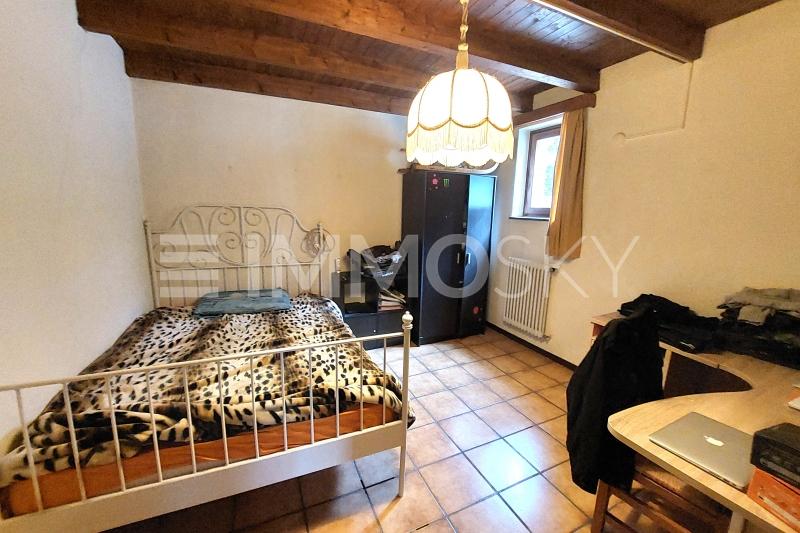 Ampia cameretta - 4.5 stanze Casa a Cabbio