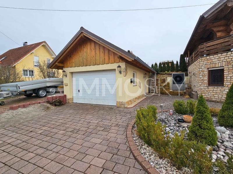 Garage - 
