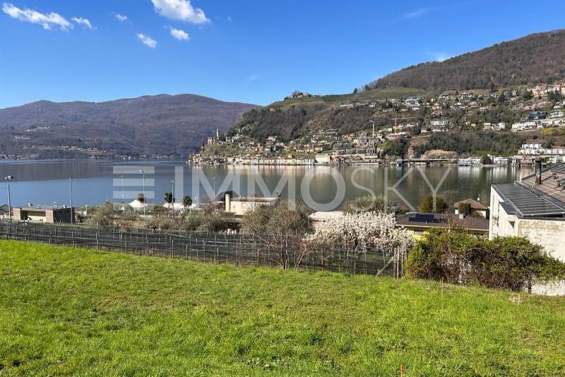 ^Suggestiva vista sul golfo di Morcote - Bauland in Brusino Arsizio