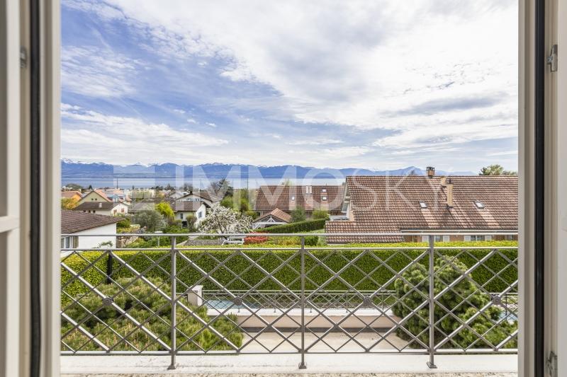 Vue de la chambre - 12 pièces Maison individuelle a Mont sur Rolle