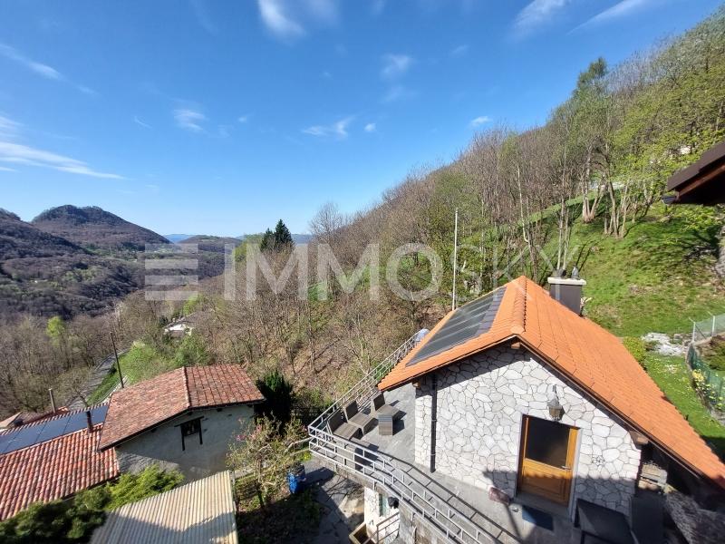 Vista aperta - 5.5 stanze Casa a Insone