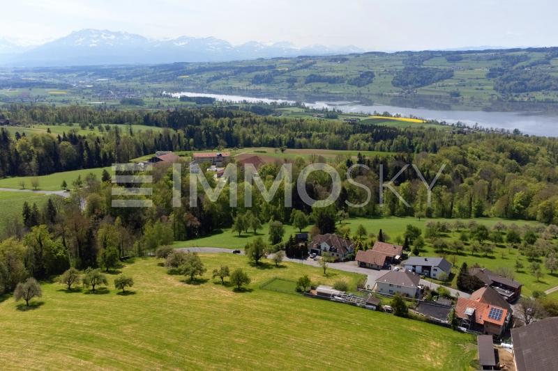 See- und Bergsicht - 5.5 rooms Semi-detached house in Sulz LU
