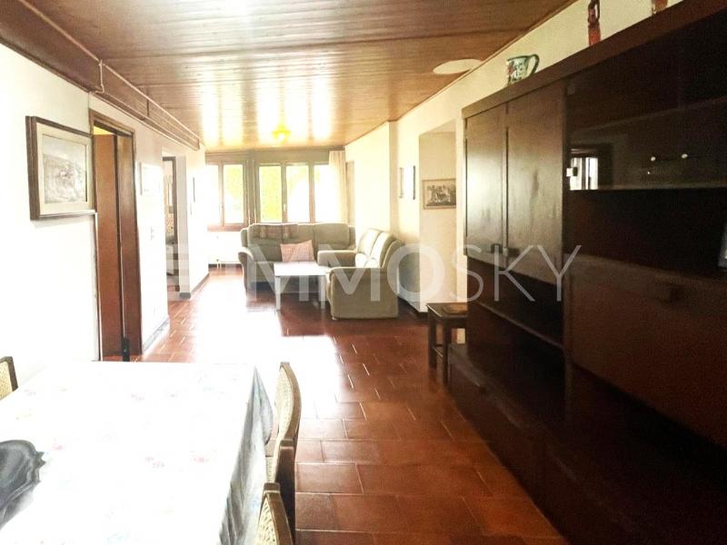 App 1 Soggiorno  - 7 Zimmer Haus in Davesco Soragno