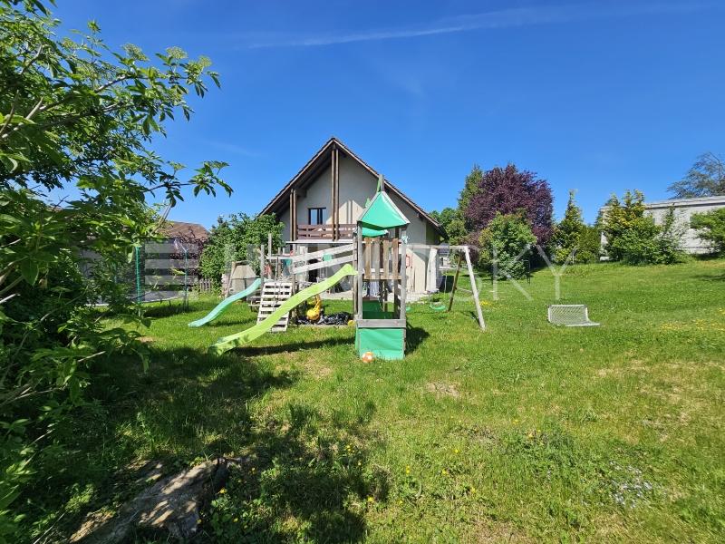 Sommerflair pur – Wohnen mit Urlaubsgefühl - 5.5 pièces Maison a Wiezikon b.Sirnach