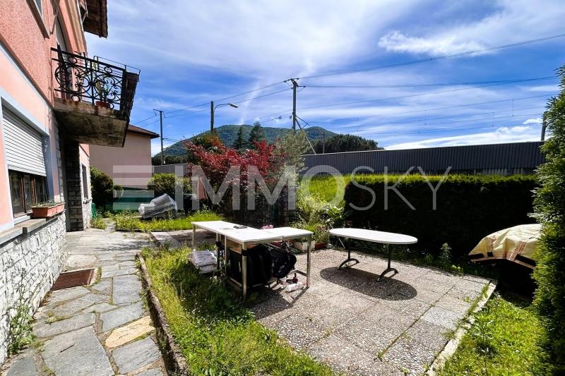 Piccolo giardino di pertinenza - 5.5 rooms Flat in Maroggia