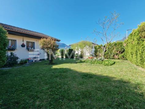 Bel espace extérieur  - 4.5  pièces Maison a Conthey