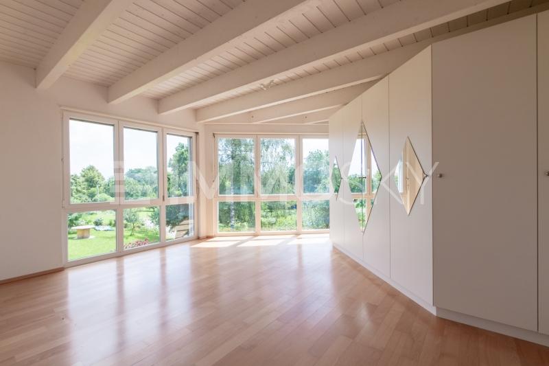 Zimmer mit Sicht ins Grüne - 5.5 pièces Maison individuelle a Meinisberg