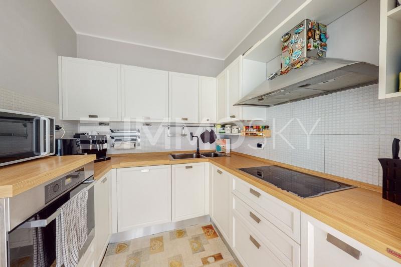 Cucina accessoriata separata - 5.5 stanze Casa a Melano