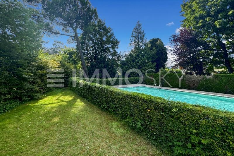 Piscine commune - 4.5 pièces Appartement a St Sulpice VD