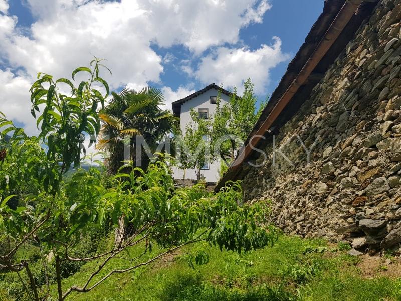 Spettacolo in mezzo al verde - 6 pièces Maison individuelle a Prugiasco
