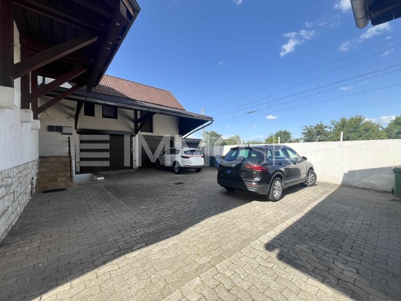 Innenhof mit Stellplatz - 