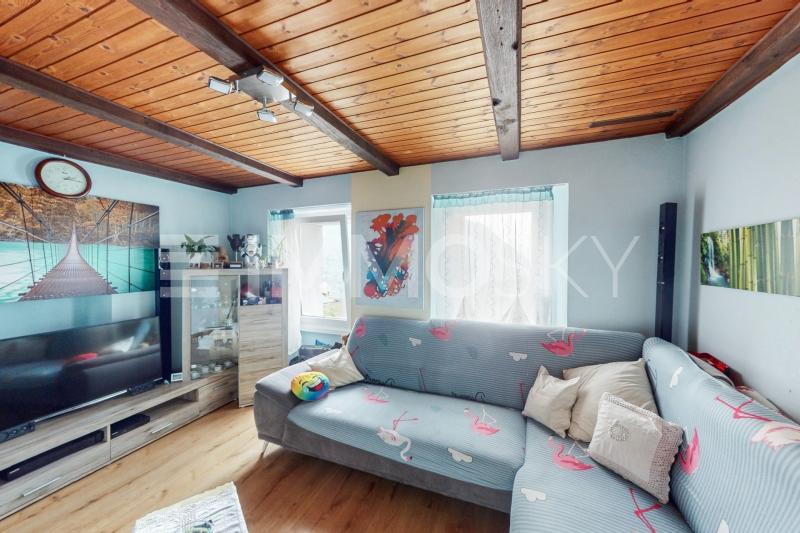 Pratico soggiorno - 6 pièces Maison individuelle a Prugiasco