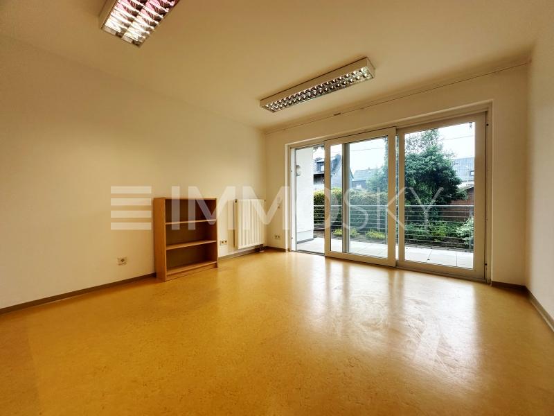 Helles Zimmer mit Balkon - 