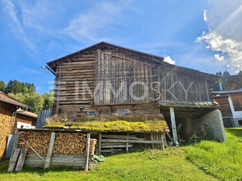 Sonniges Plätzchen - Bauland in Obersaxen Meierhof
