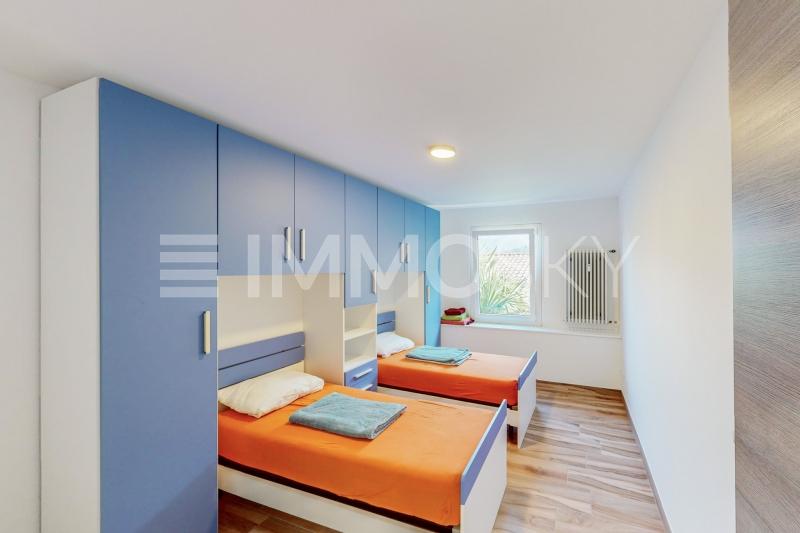 Camera ampia - 3.5 rooms Flat in Losone