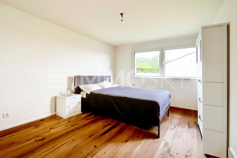 Confort et bien-être, meublé avec IA - 5.5 Zimmer Terrassenwohnung in Salavaux