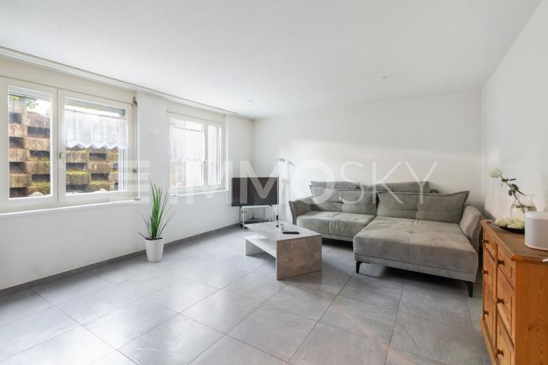 Genügend Platz - 2.5 Zimmer Wohn- und Geschäftshaus in Lyss