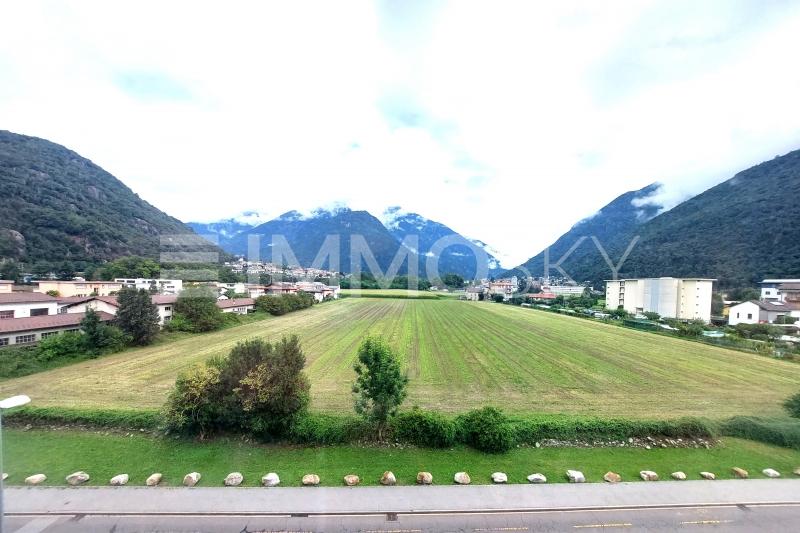 Vista aperta - 4.5 stanze Appartamento a Bellinzona