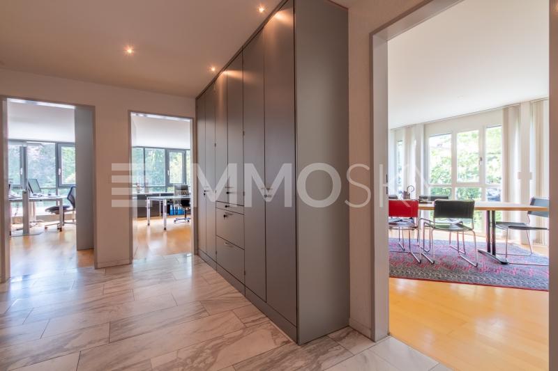 Kluge Aufteilung  - 5.5 Zimmer Büro in Jegenstorf